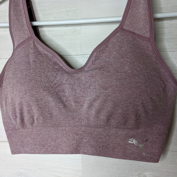 Puma sports bra size Medium - Picture 2 of 6